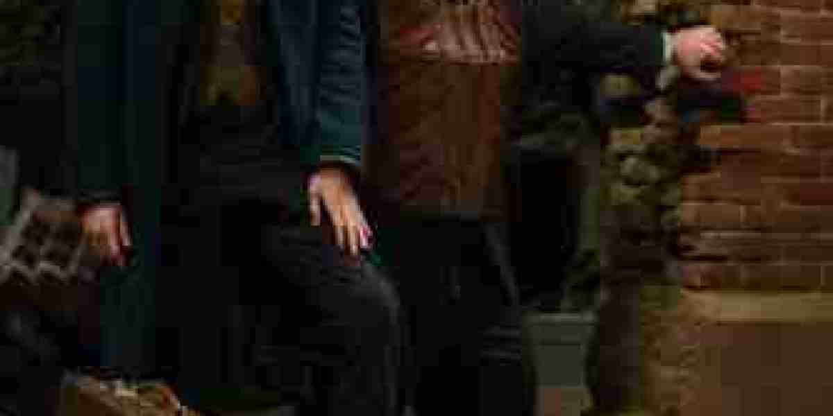 Fantastic Beasts - Eddie Redmayne's Quirky Scene